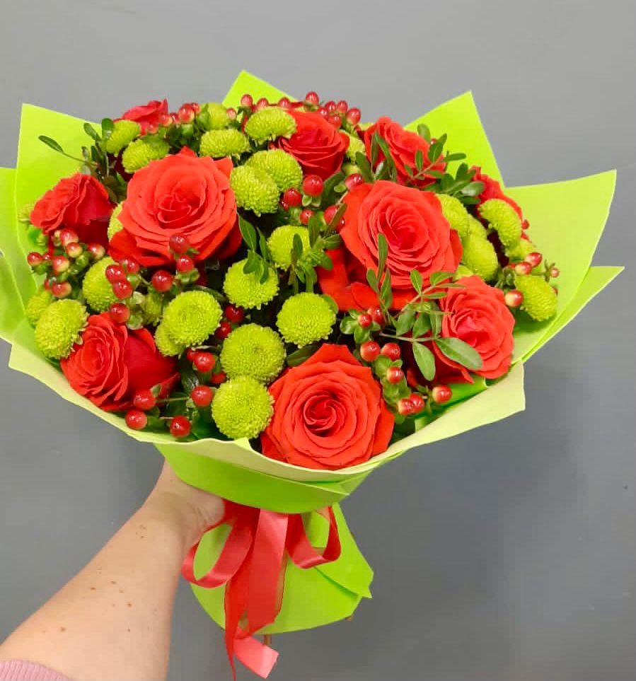 Букет цветов из: Хризантемы и Розы в Шолоховском