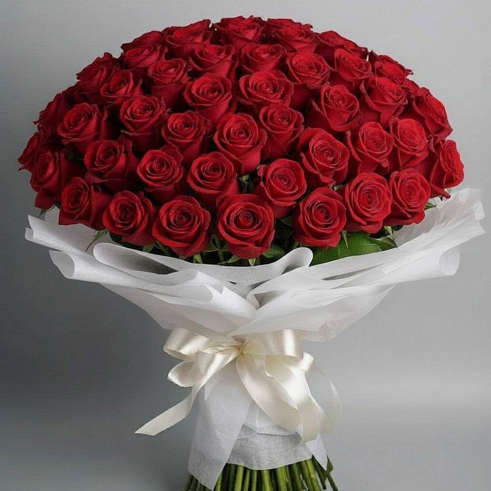 Букет 101 Красная роза Блэк Мэджик в Шолоховском