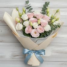 Букет цветов из:  Лизиантусы в Шолоховском