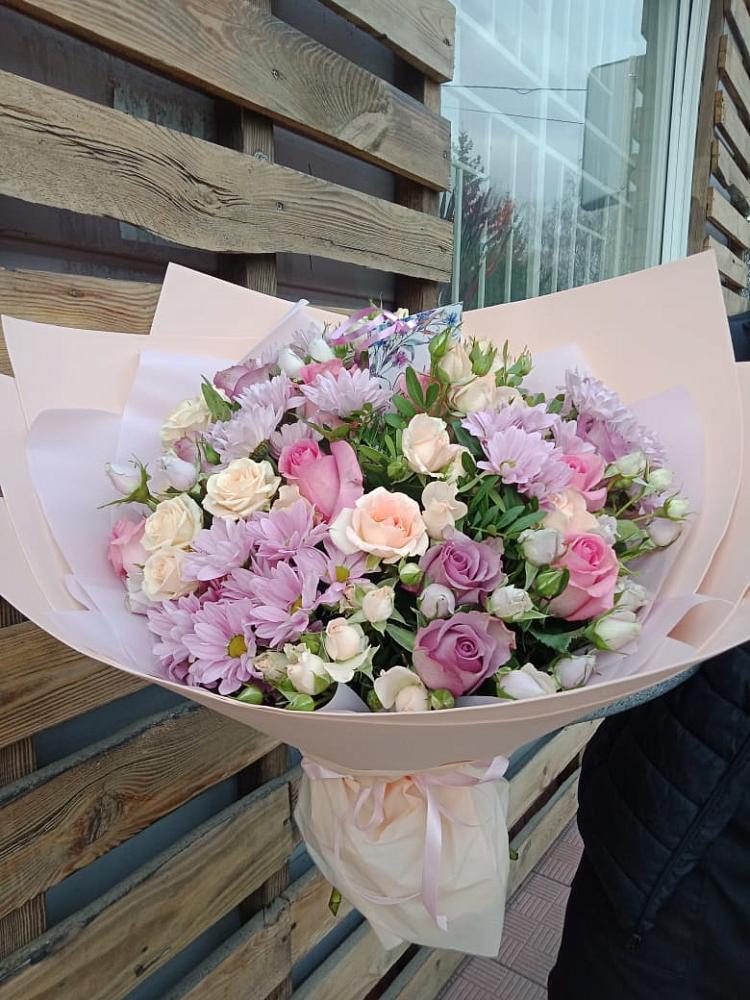 Букет цветов из: Розы и Хризантемы в Шолоховском