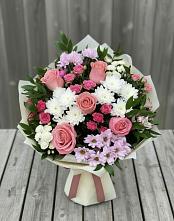 Букет цветов из:  Альстромерии, Гвоздики, Розы и Хризантемы #REPLACE_PRED# Шолоховском