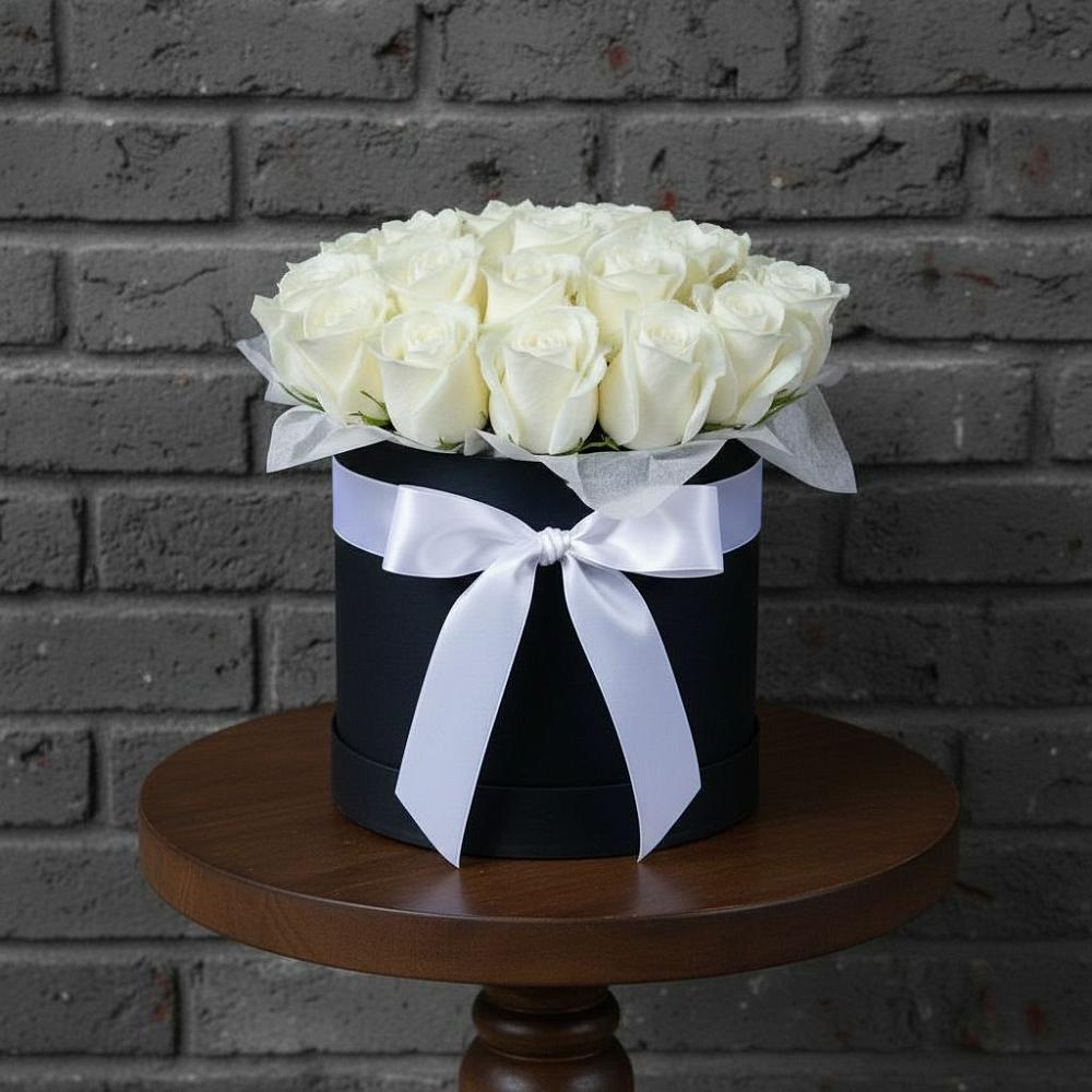 Цветочная композиция из Розы в шляпной коробке в Шолоховском